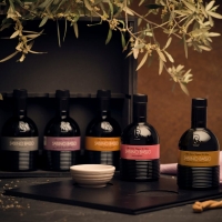 GLI OLI EXTRAVERGINE DI OLIVA DI CATEGORIA SUPERIORE DELLA LINEA “SABINO BASSO SELEZIONI” DI OLIO BASSO SUL PODIO AL MILAN INTERNATIONAL OLIVE OIL AWARD