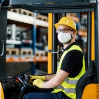 INFORTUNI SUL LAVORO, LA NOVITA’ DI BRACCHI: VIDEOLEZIONI PERSONALIZZATE PER I DIPENDENTI