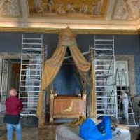 Restauro alla reggia di Caserta: è guerra ai parassiti dei letti dei sovrani