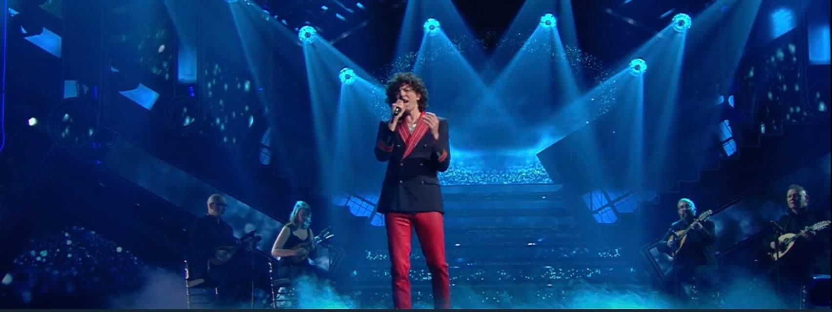 Sanremo 2021: La Napoli Mandolin Orchestra, X Eventi & Communication e la felicità per la loro vittoria.