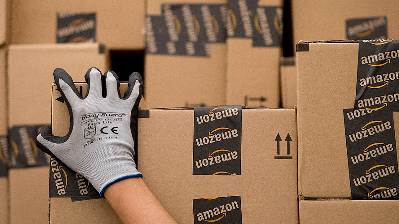 Amazon e ambiente: un brevetto per il riutilizzo delle scatole di cartone