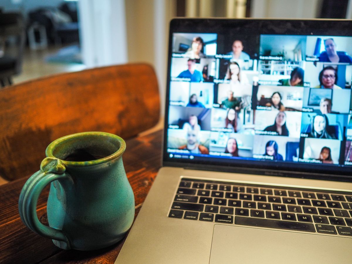 Come avviene la formazione a distanza: i corsi in videoconferenza