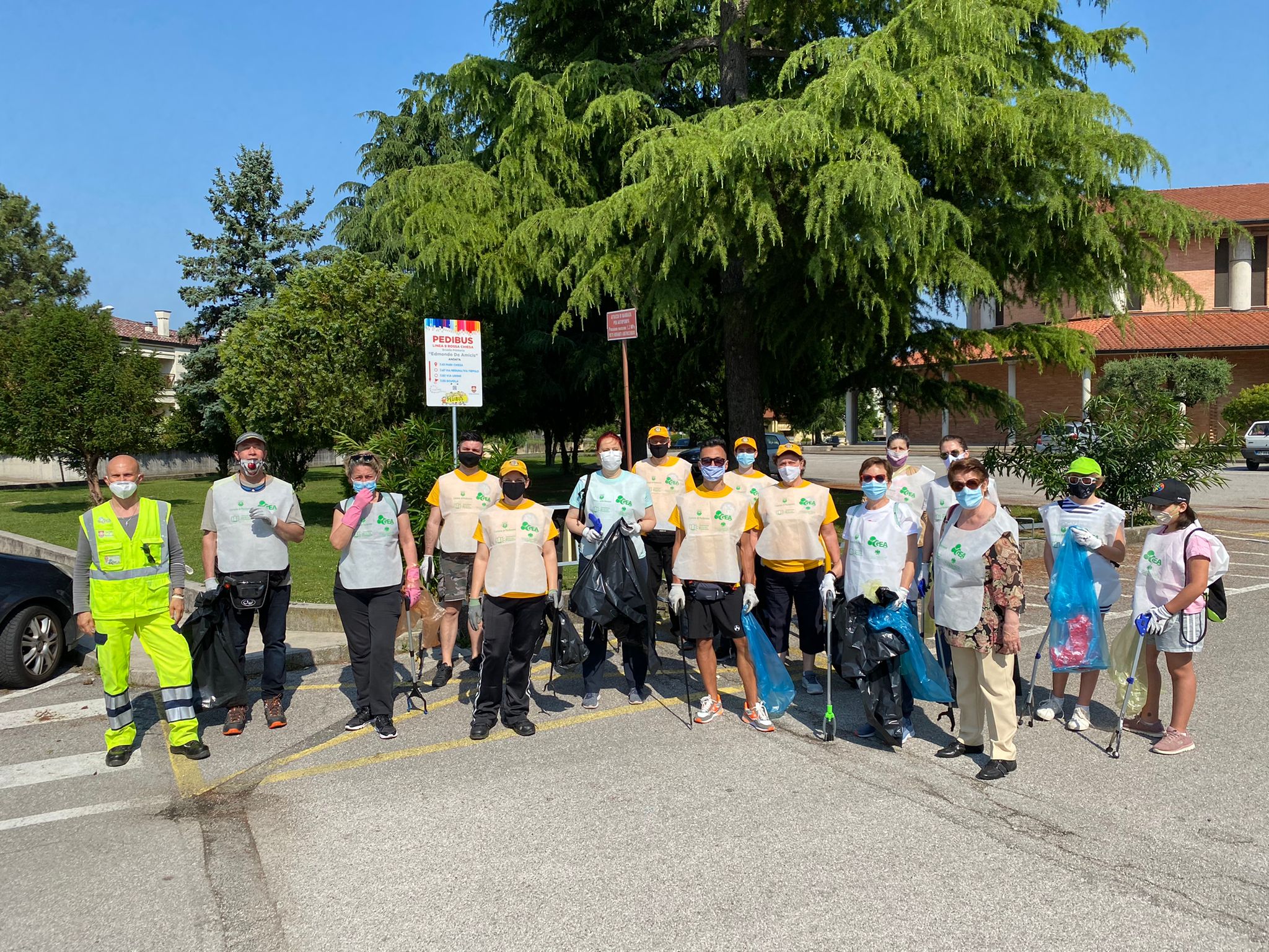 Pulizia del quartiere di Borgomeduna