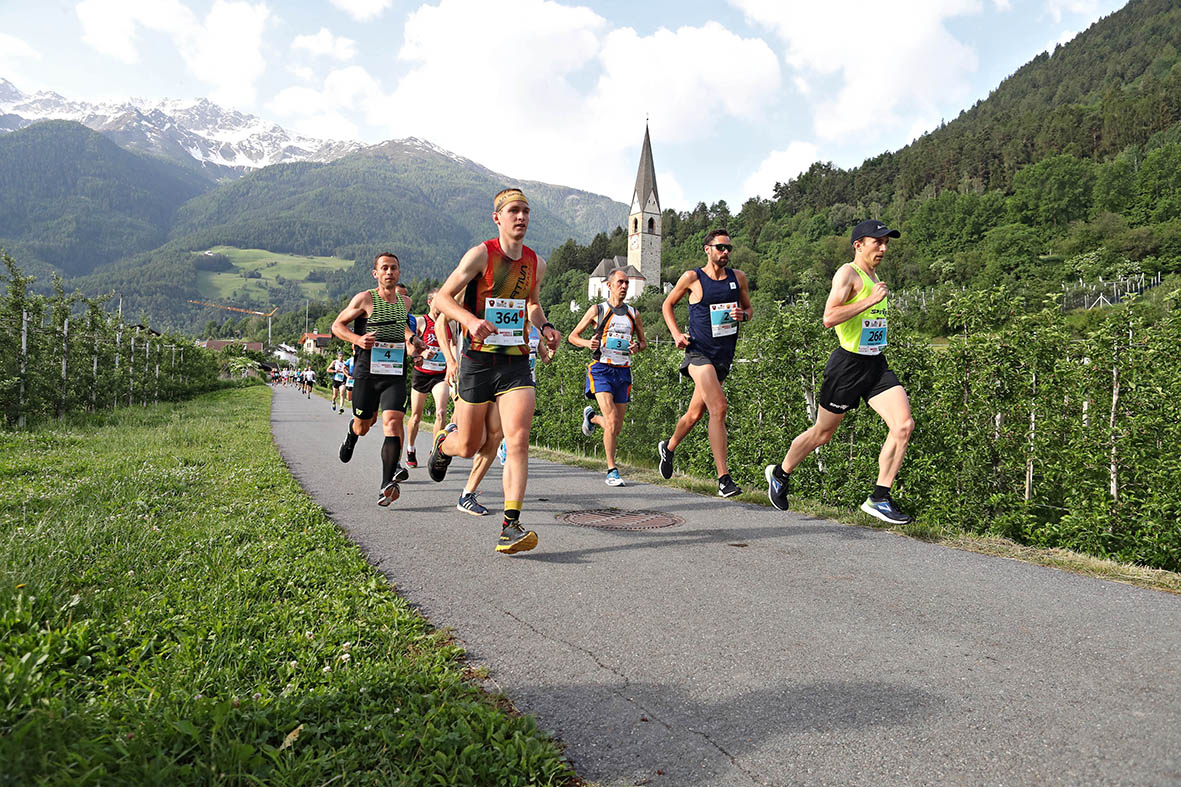 LA STELVIO MARATHON SI FA IL 24 LUGLIO. DA PRATO… ALLO STELVIO UNA CORSA INFINITA