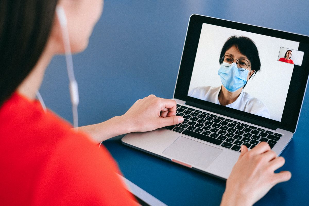 Videoconferenza: la formazione a distanza ai tempi del Covid-19