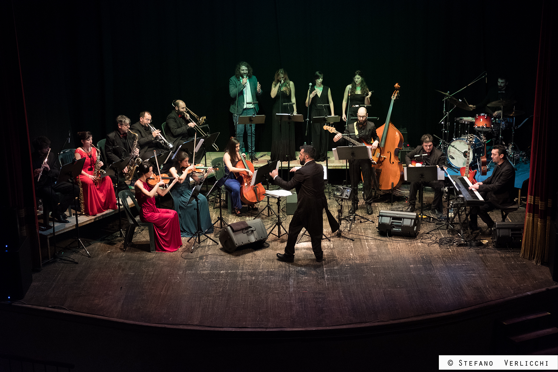 “EMOZIONI” PER LA CORELLI: SABATO 7 AGOSTO ALL’ARENA STADIO DEI PINI DI CERVIA, L’OMAGGIO A LUCIO BATTISTI