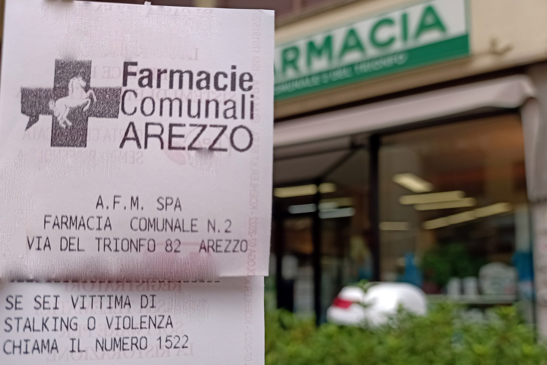 Il numero contro la violenza di genere sugli scontrini delle Farmacie Comunali 