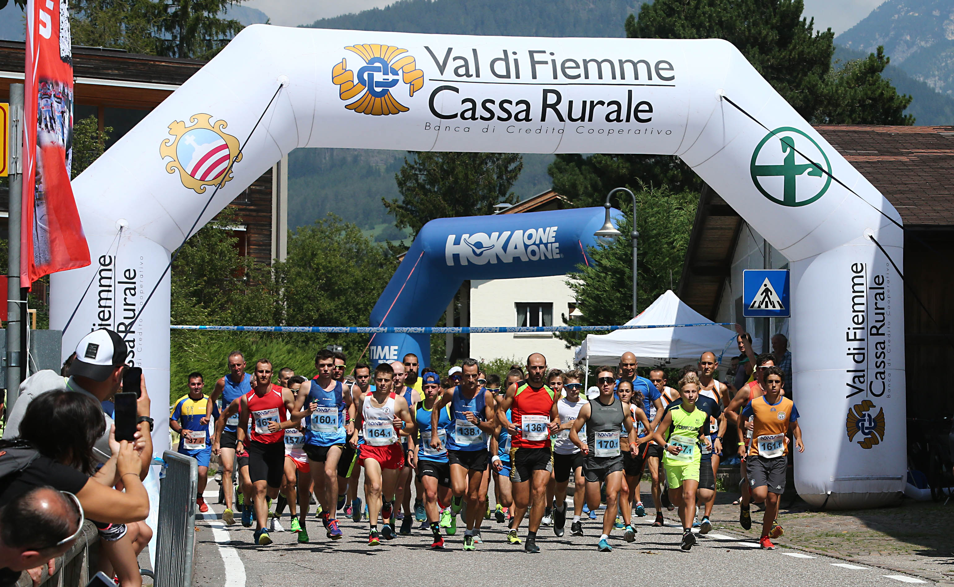 GINKGO: A CASTELLO DI FIEMME CE N’È PER TUTTI I GUSTI. RUNNERS IN FESTA CON STAFETTEN, ULTRA E MINI