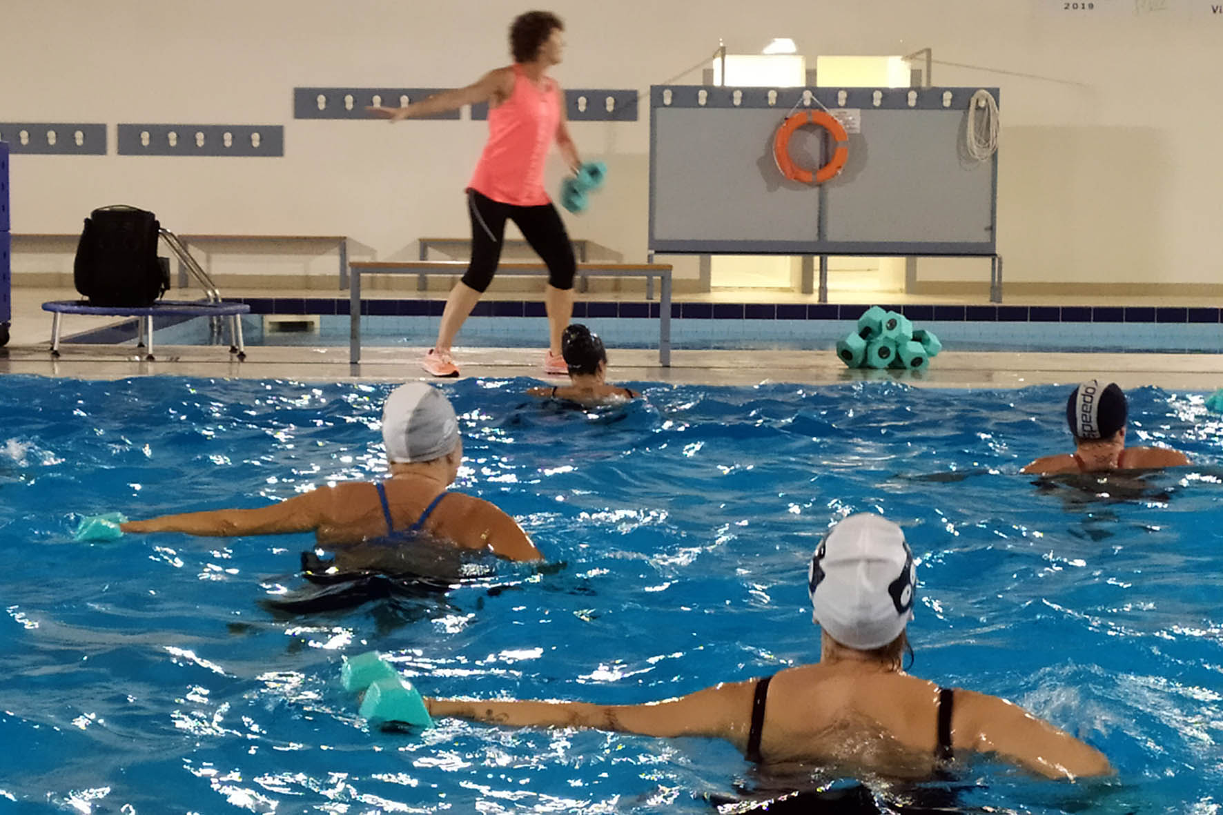 Sei giornate dedicate al fitness in acqua al palazzetto del nuoto