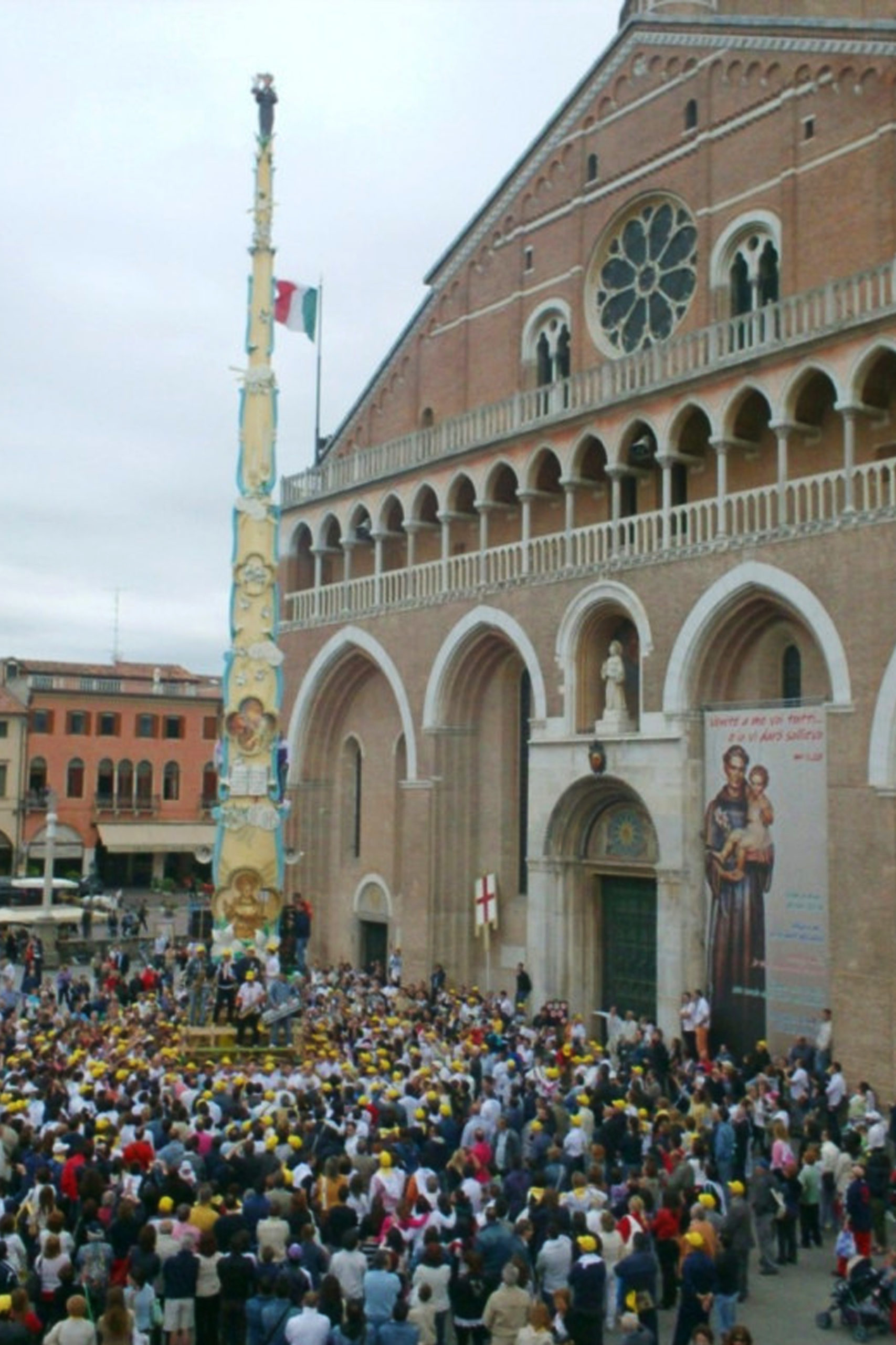 -Brusciano Auguri dal Comune a Padova e alla G.S.E.H. di New York. (Scritto da Antonio Castaldo)