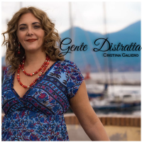 Gente Distratta, di Cristina Galiero