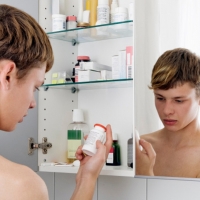 Adolescenti e l’abuso di farmaci prescritti