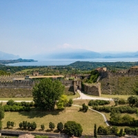 Lonato del Garda – Passeggiata naturalistica tra flora e fauna della Fondazione Ugo Da Como, fra i giardini della Casa Museo del Podestà e il parco della Rocca.