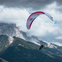 Volo libero in parapendio e deltaplano dal Monte Bianco al Friuli