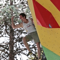 ADAM ONDRA METTE IL BOULDER KO. MA SCHENK (FFOO) VA SUL PODIO (3°)