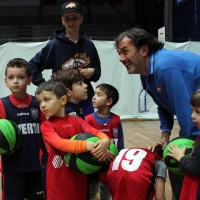 Bambini e bambine alla scoperta del basket con la Scuola Basket Arezzo