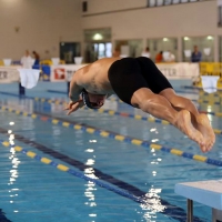 La Chimera Nuoto organizza un corso gratuito per adulti