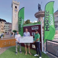 TRENTO IN CITY GOLF È ANCHE SOLIDARIETÁ. 1000 EURO ALLA AIL CON I “PUNTI” DI MORTEC TOOOR