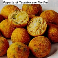 Come preparare le polpette di tacchino con formaggio fontina con preparazione e ingredienti