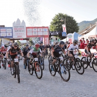 DOLOMITI SUPERBIKE IN TUTTE LE SALSE. LA VERA MTB, PROVARE PER CREDERE!