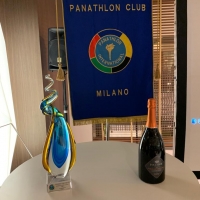 FOLLADOR PROSECCO E BOLLICINE DI STRADA BRINDANO AL VINCITORE DEL PREMIO DI LETTERATURA SPORTIVA “SANDRO CIOTTI”