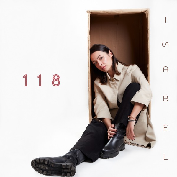 Isabel Heines, è uscito “118”