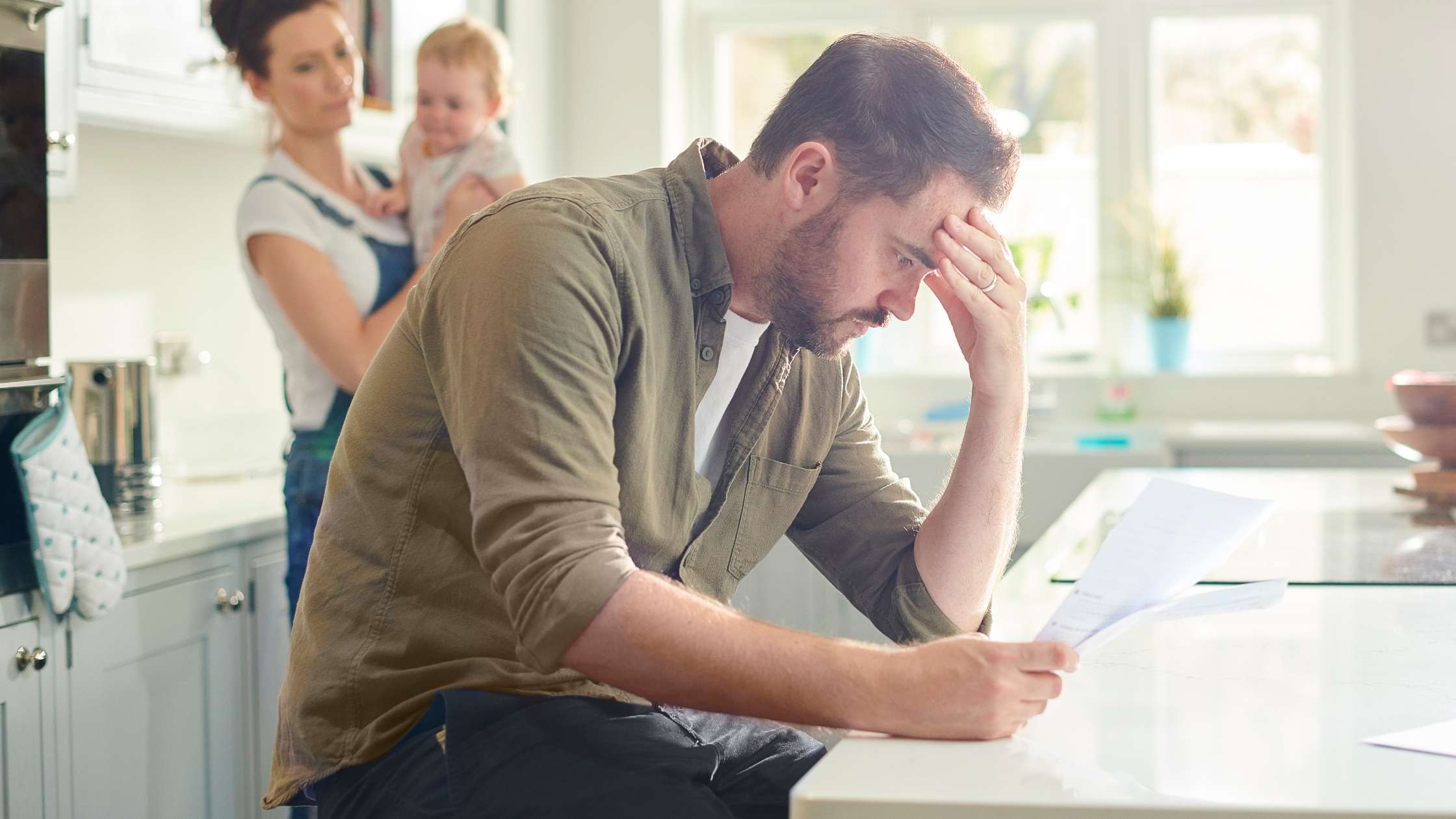 Depressione post partum paterna, questa sconosciuta