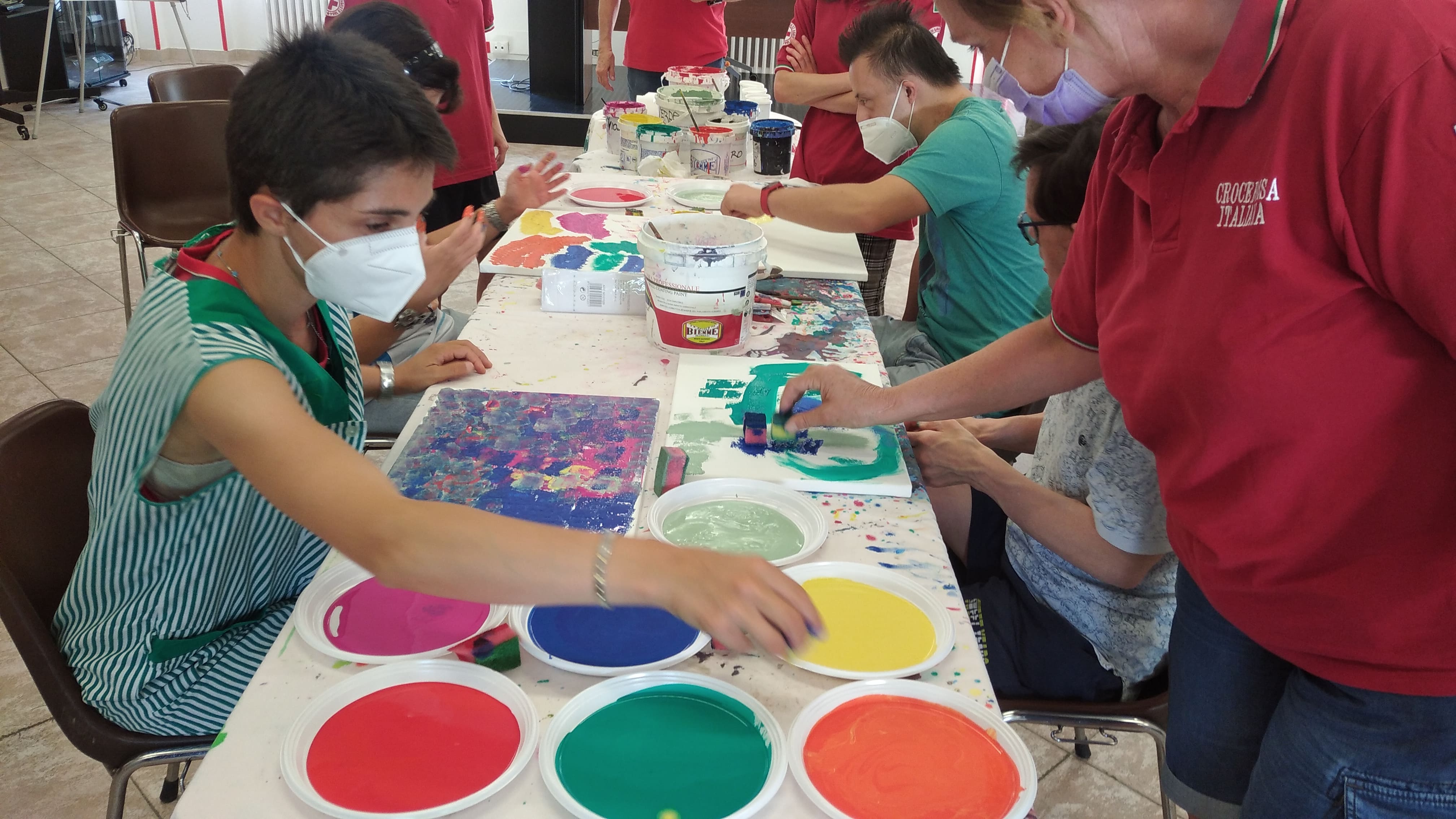 “EMOZIONI A COLORI”: La mostra della Croce Rossa Italiana del comitato di Bergamo arriva da Domitys Quarto Verde 