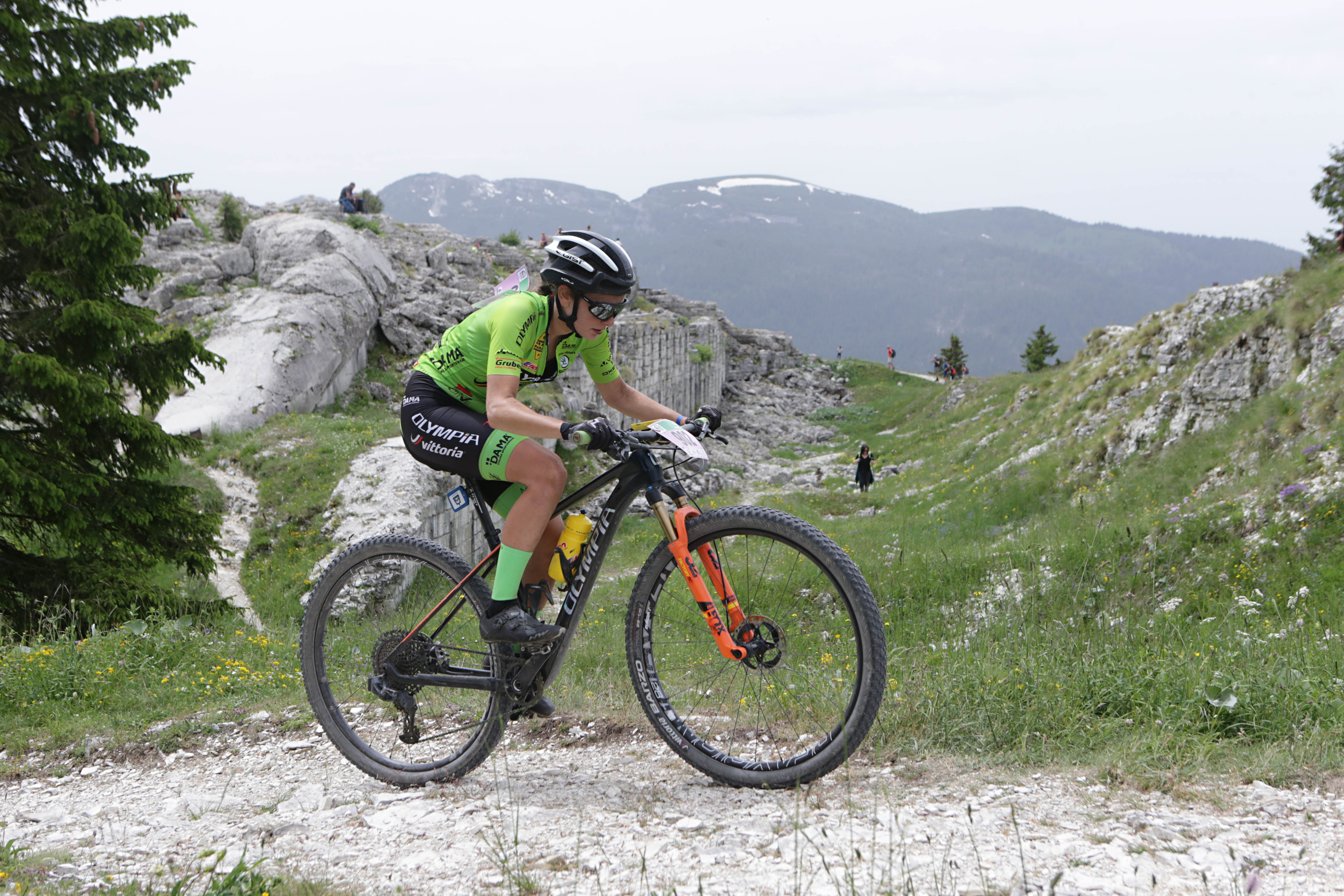 POCHI GIORNI AL GRANDE EVENTO SULL’ALPE CIMBRA. BIKERS D’ELITE ALLA 100 KM DEI FORTI 