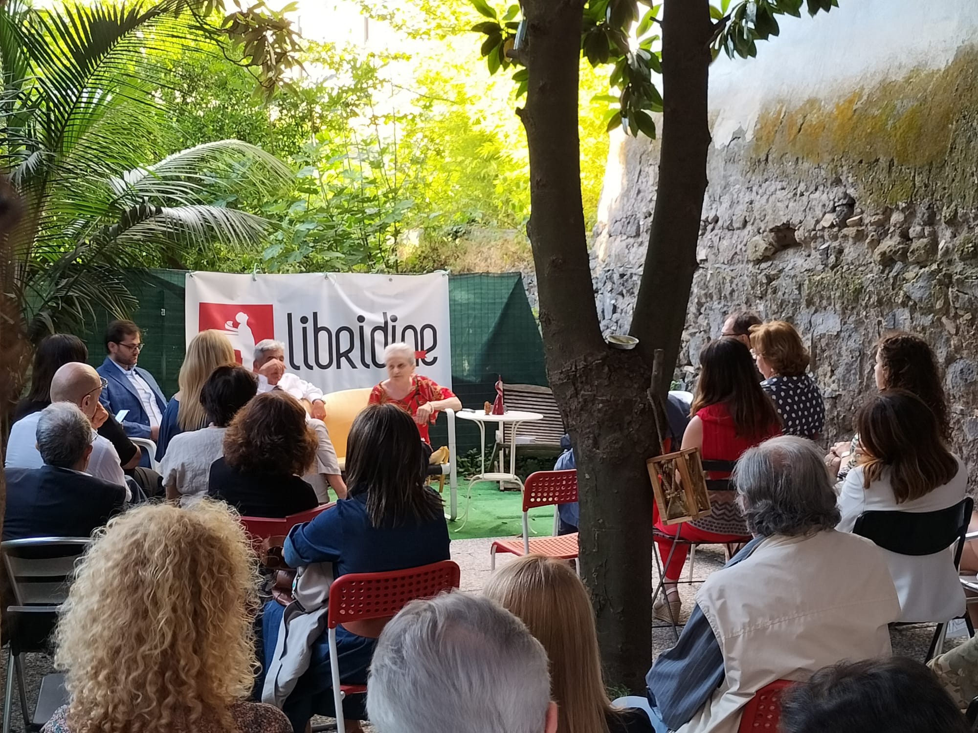 Presentato a Portici un libro sulle donne e sulla loro forza