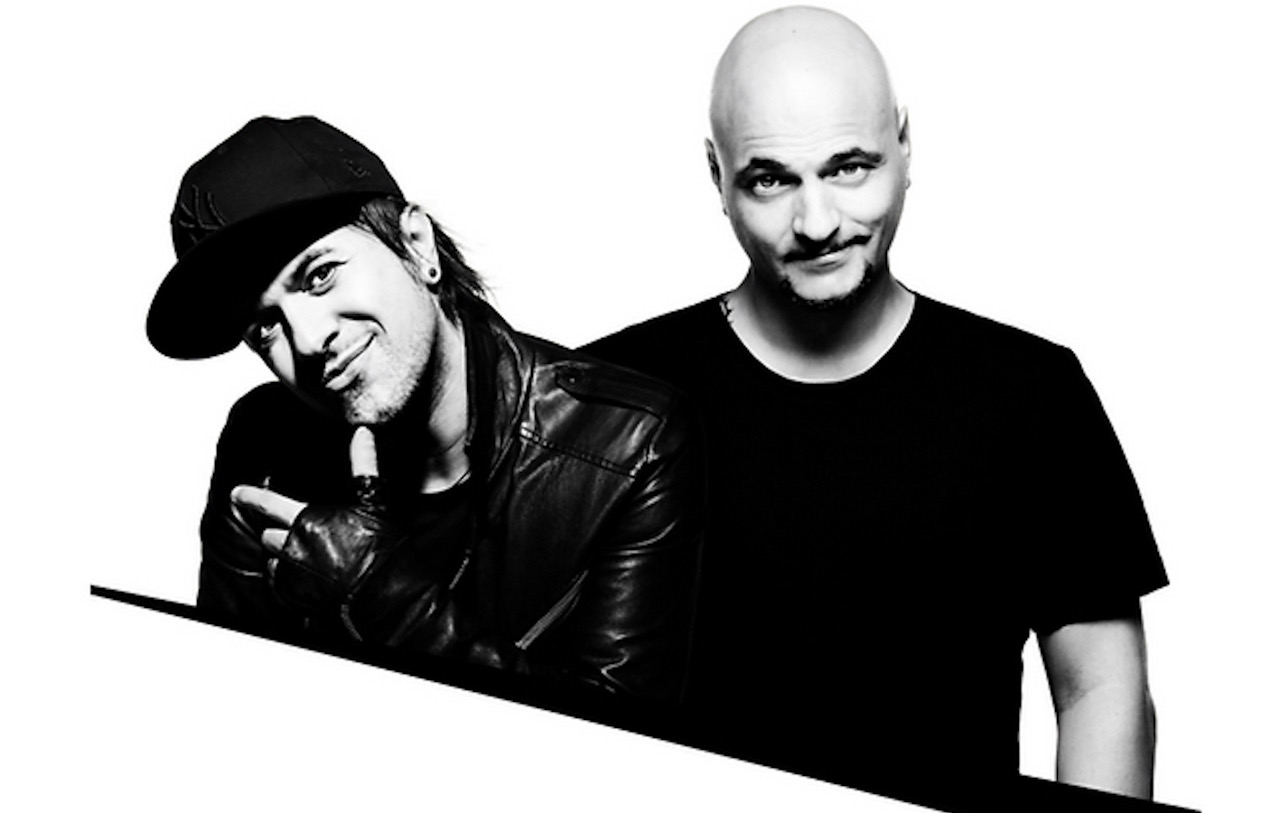  24/6 Eiffel 65 fanno muovere a tempo Molo - Brescia