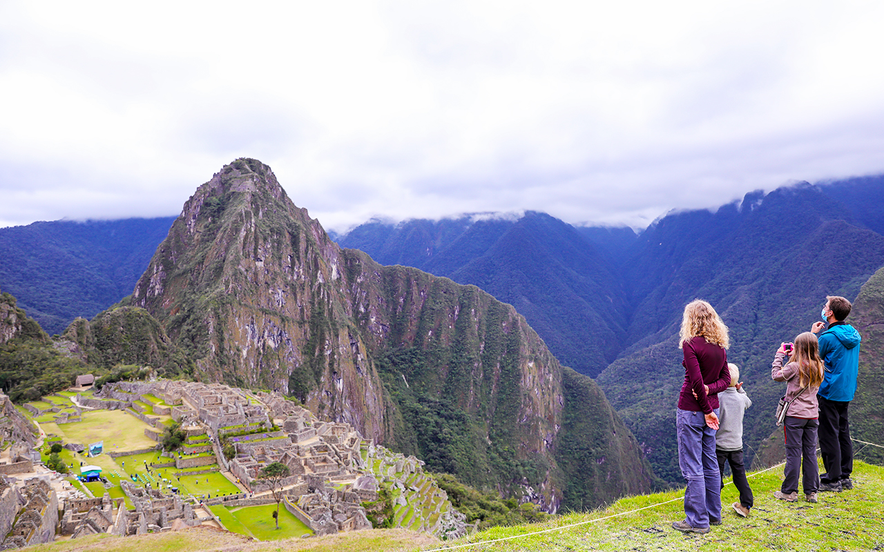 Machupicchu festeggia l’anniversario del riconoscimento di Nuova Meraviglia del Mondo