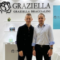 Il 2022 fieristico di Graziella Braccialini ha preso il via al JGT di Dubai