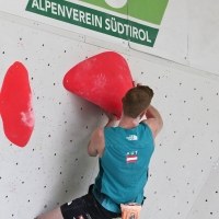 LA CDM BOULDER DI BRESSANONE SI AVVICINA. PICCOLRUAZ E GLI AUSTRIACI IN ALLENAMENTO