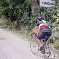 Tra borghi e castelli La Chianina presenta i percorsi della ciclostorica