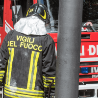 EMERGENZA INCENDI NEL TERRITORIO CATANESE, I SINDACATI DEI VIGILI DEL FUOCO LANCIANO L’ALLARME: “PERSONALE INSUFFICIENTE”