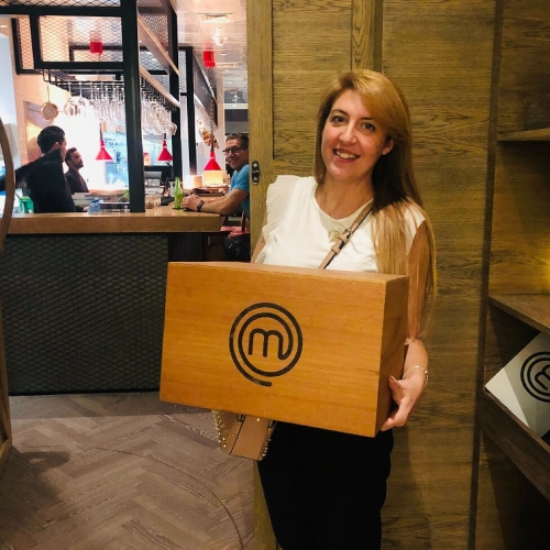 La English Coach italiana Monica Perna giovedì 20 ottobre al MasterChef The TV Experience Restaurant di Dubai per scoprire gli ingredienti della Mystery Box 