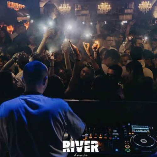 River House Club - Soncino (CR): il 22/10 Luca Mede & Luca Vanelli in console ed alla voce Brio e Simo Loda