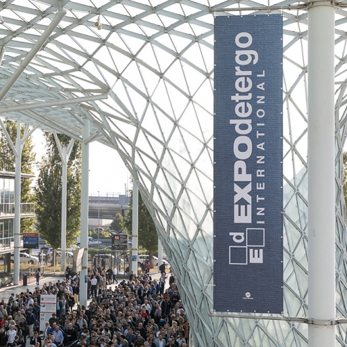 L’innovazione e la sostenibilità del lean marketing per la lavanderia del futuro in mostra alla fiera Detergo di Milano.