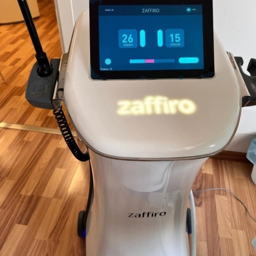 ZAFFIRO ED “NLIFT” ARRIVANO IN ITALIA  CON LA DOTTORESSA MASCHIO IL TRATTAMENTO ESTETICO AMATO DALLE STAR