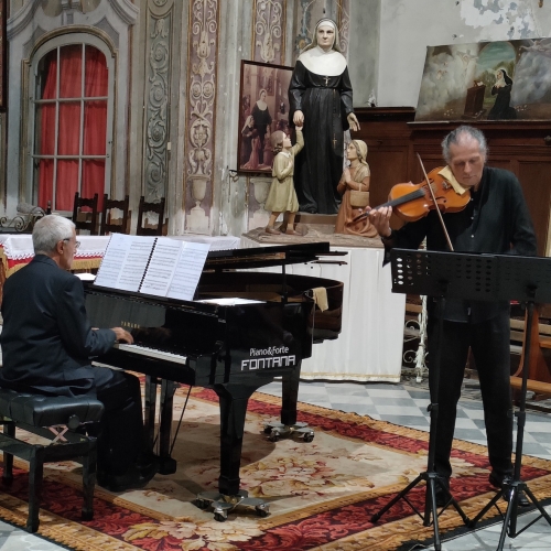 Atelier Musicale: pagine per viola e pianoforte di Hindemith, Ravel e Milhaud con il duo Gilio-Vincenzi sabato 19 novembre alla Camera del Lavoro di Milano