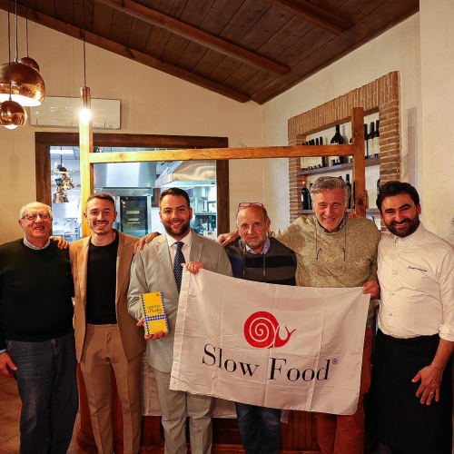 Il  ristorante Agristor - Le Due Torri  ha festeggiato l’inserimento nella  Guida Osterie D’Italia 