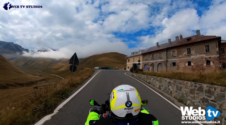 Passo dello Stelvio In Moto Cima Coppi 2760 