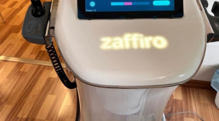 ZAFFIRO ED “NLIFT” ARRIVANO IN ITALIA  CON LA DOTTORESSA MASCHIO IL TRATTAMENTO ESTETICO AMATO DALLE STAR