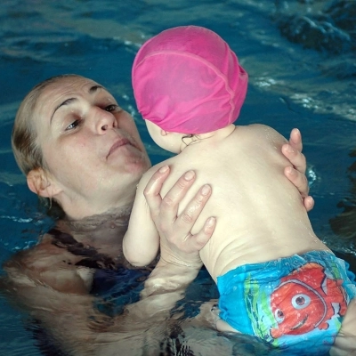 Quattro settimane di lezioni gratuite di nuoto baby