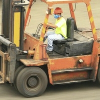 Carrelli elevatori e piattaforme di lavoro: come formare i lavoratori