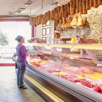 La Tradizione e l'Innovazione si Incontrano alla Macelleria Raimondello