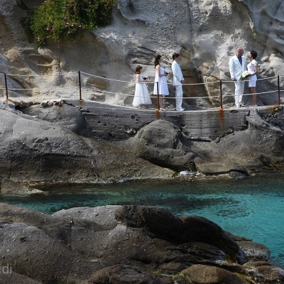 Elopement Wedding: A Capo Sant’Andrea il “Mini-Matrimonio” è da Favola