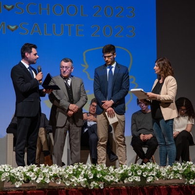 Aureum School a Vittoria: gli studenti interrogano la sanità. Appello alle istituzioni per un ambulatorio di oncologia pediatrica a Ragusa