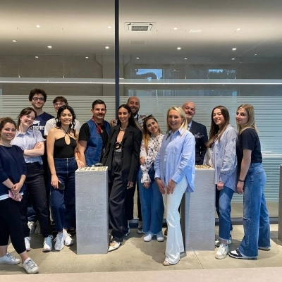 Gli studenti di Moodart, prestigiosa scuola internazionale di fashion communication, in visita ad Arezzo per una masterclass sulle produzioni orafe.